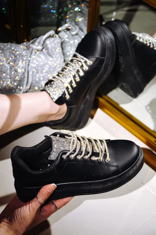 TENO - BLACK sold by Cape Robbin