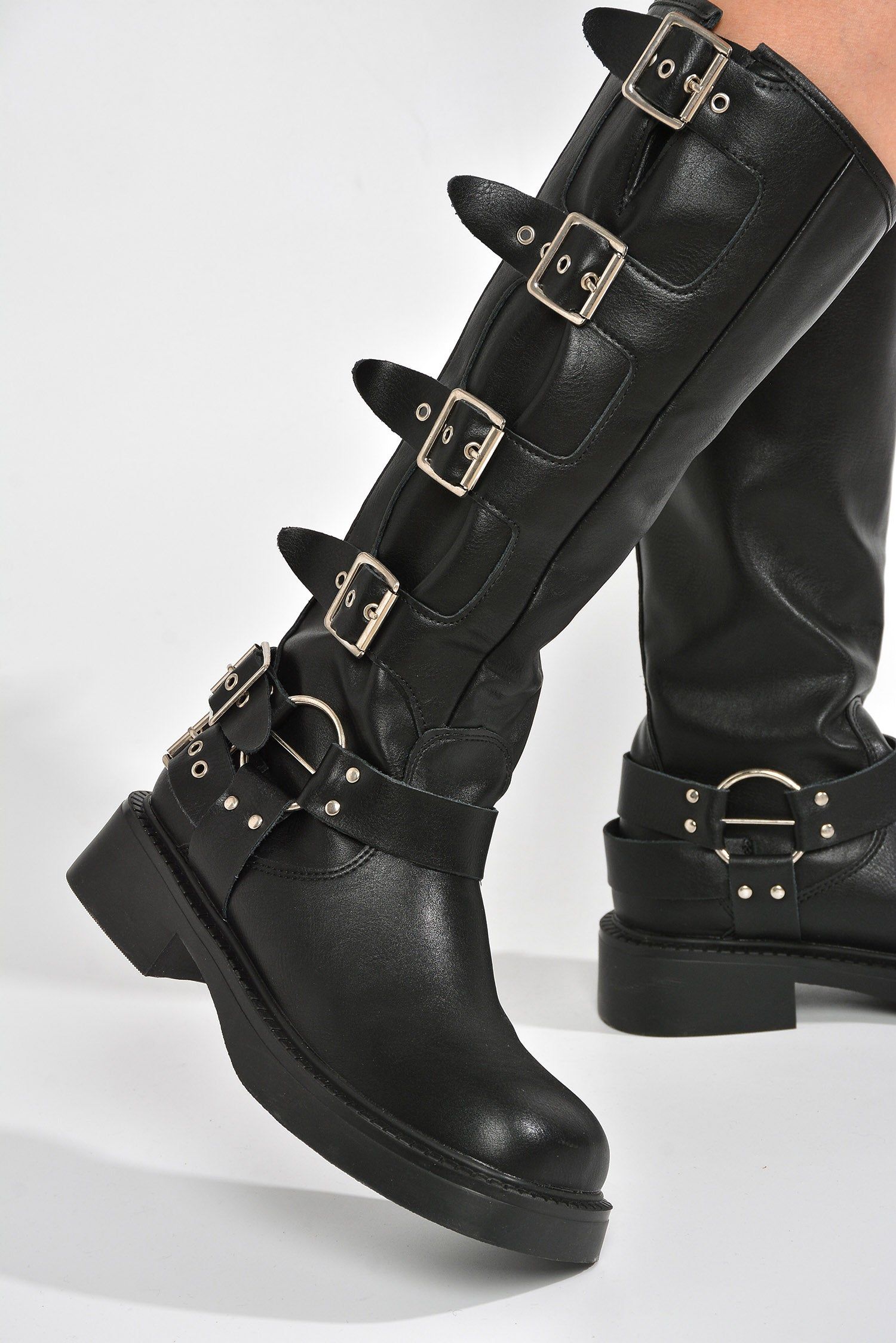 PLAZA - BLACK sold by Cape Robbin product image thumbnail 6