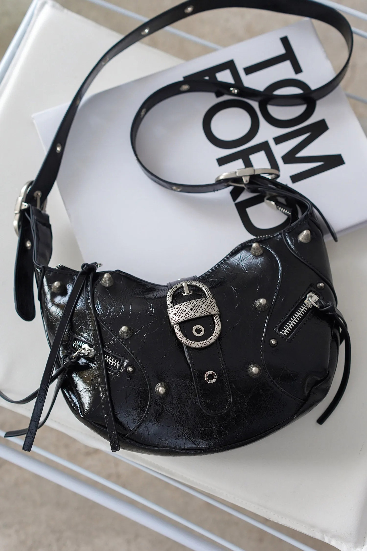 ESTELLE - BLACK sold by Cape Robbin