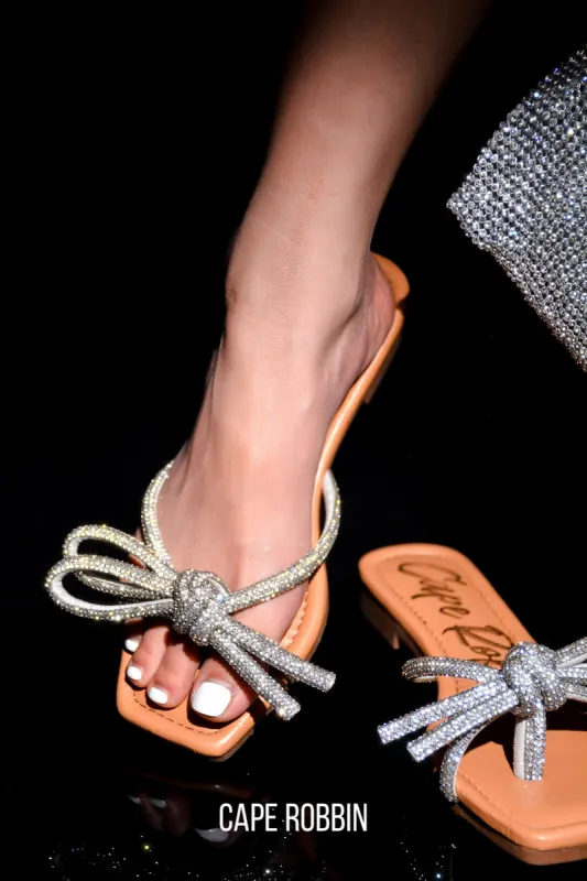 AVAN - SILVER sold by Cape Robbin