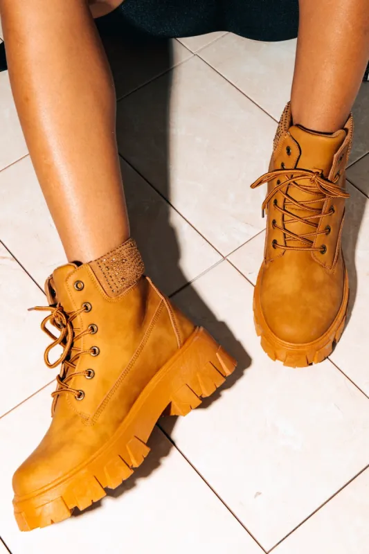 LUCIANA - TAN sold by Cape Robbin