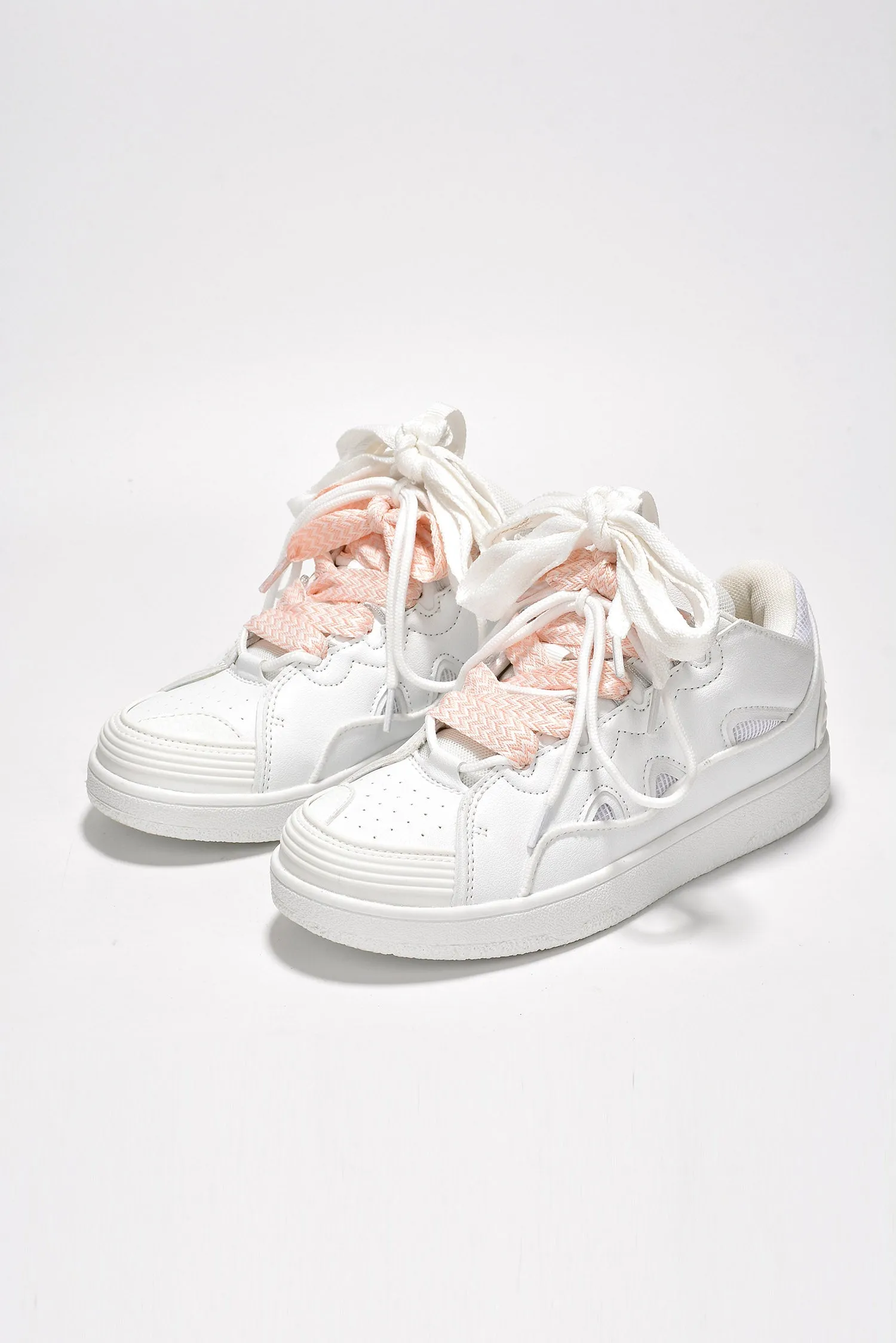 RITOMI - WHITE sold by Cape Robbin product image thumbnail 4