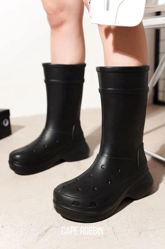 ISADORA - BLACK sold by Cape Robbin