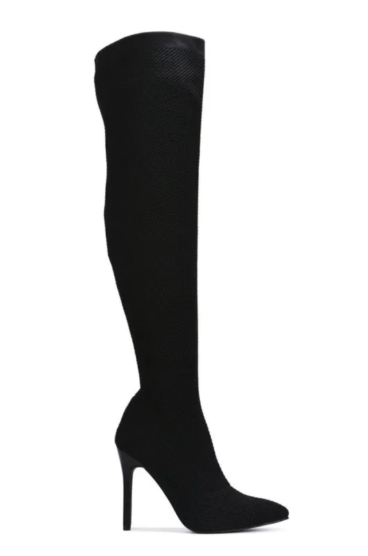 GEINA - BLACK sold by Cape Robbin