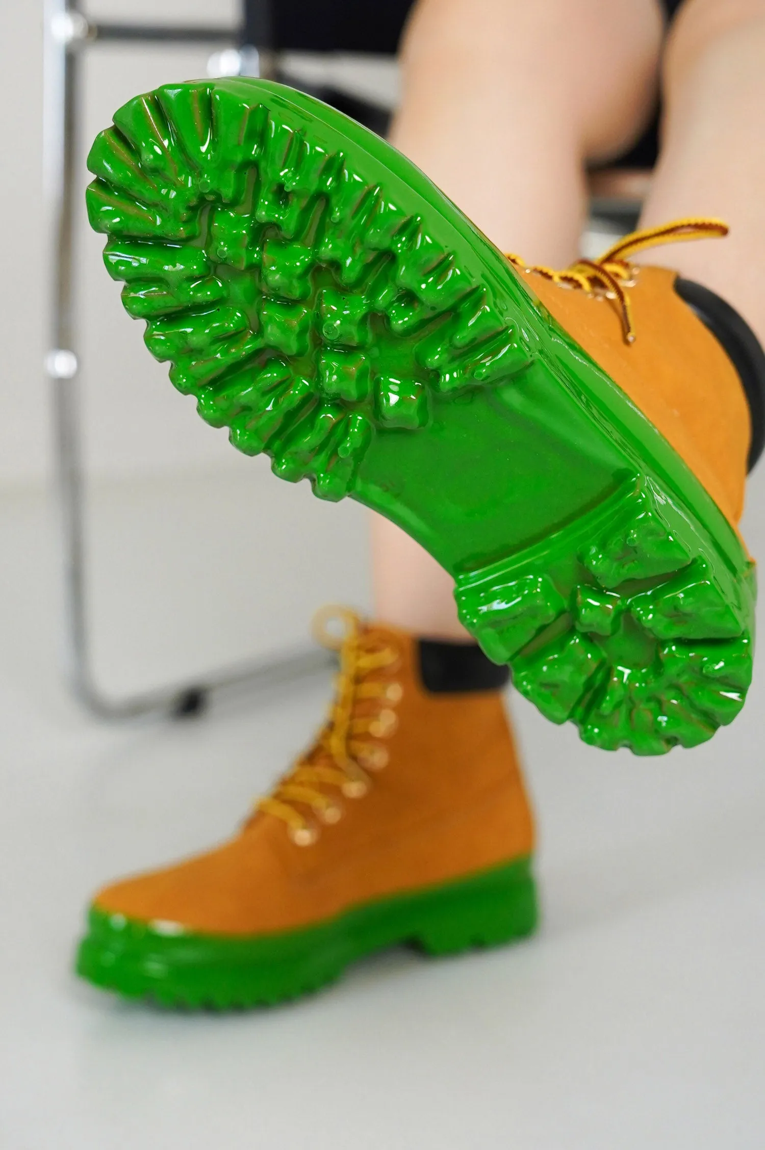 GRETNA - GREEN sold by Cape Robbin