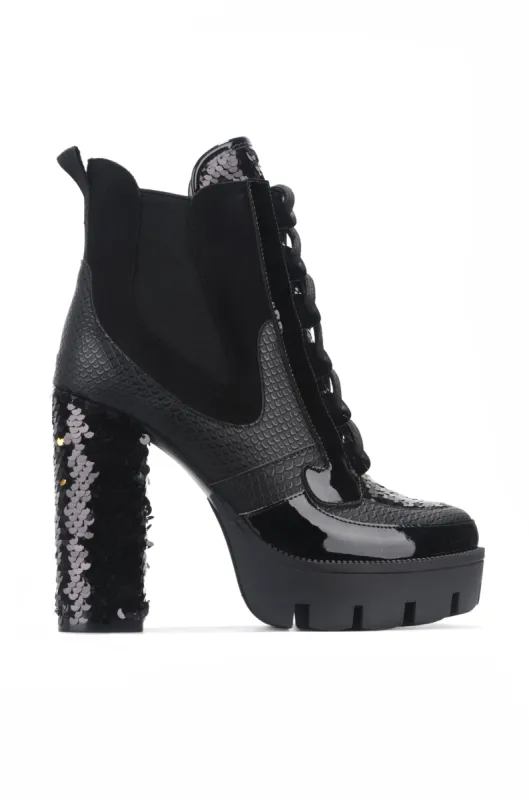 NELL-FB - BLACK sold by Cape Robbin