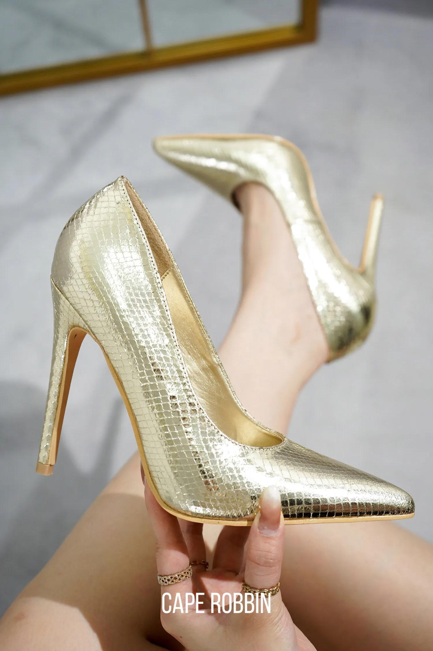 ELLISON - GOLD sold by Cape Robbin