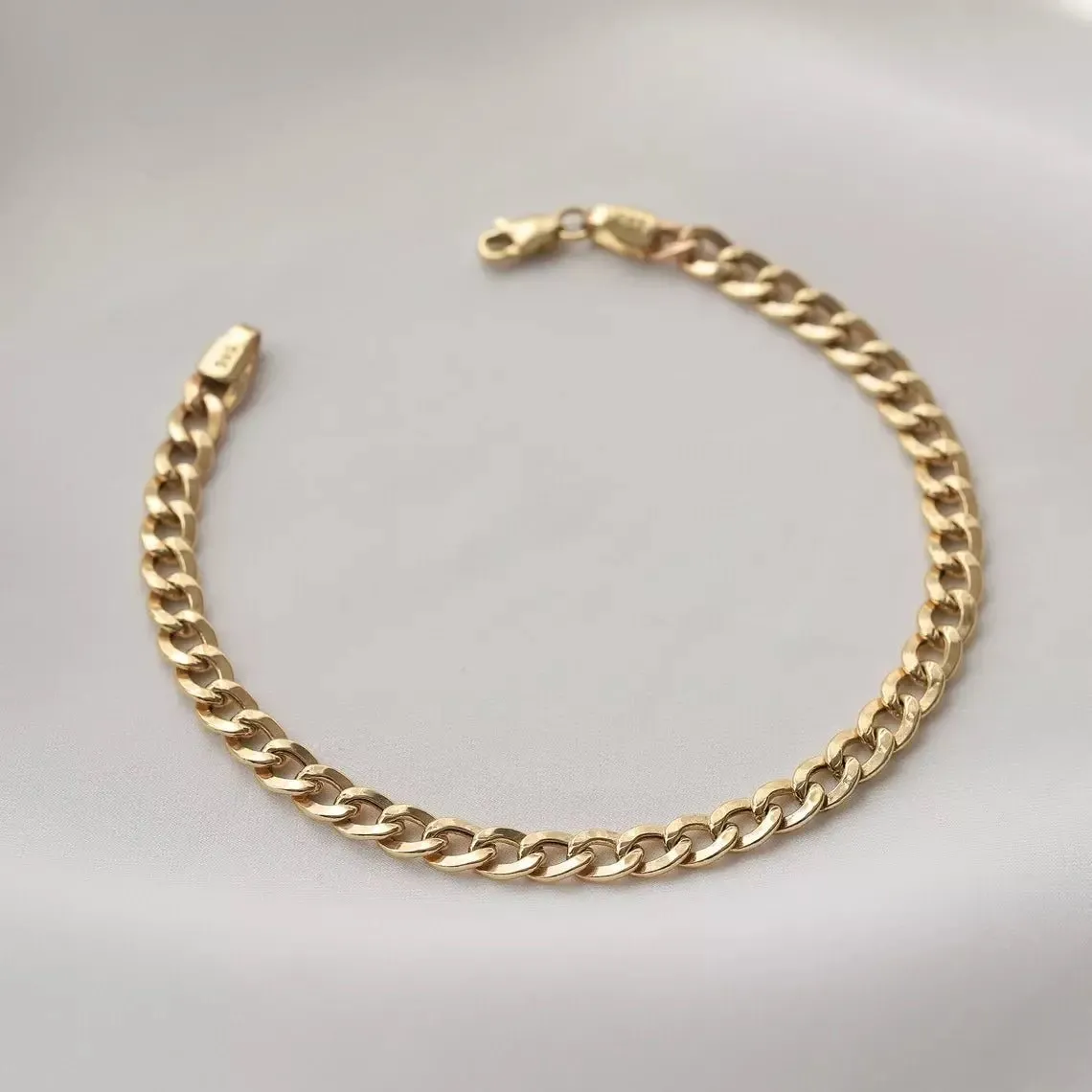 5mm Thin Classic Havana Cuban Chain Bracelet sold by Capsul Jewelry product image thumbnail 4
