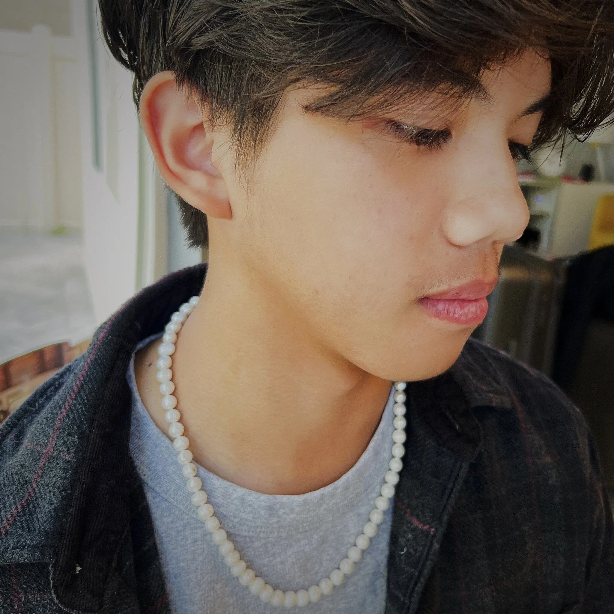 8 mm Classic Freshwater Pearl Necklace with Magnetic Clasp sold by Capsul Jewelry product image thumbnail 3