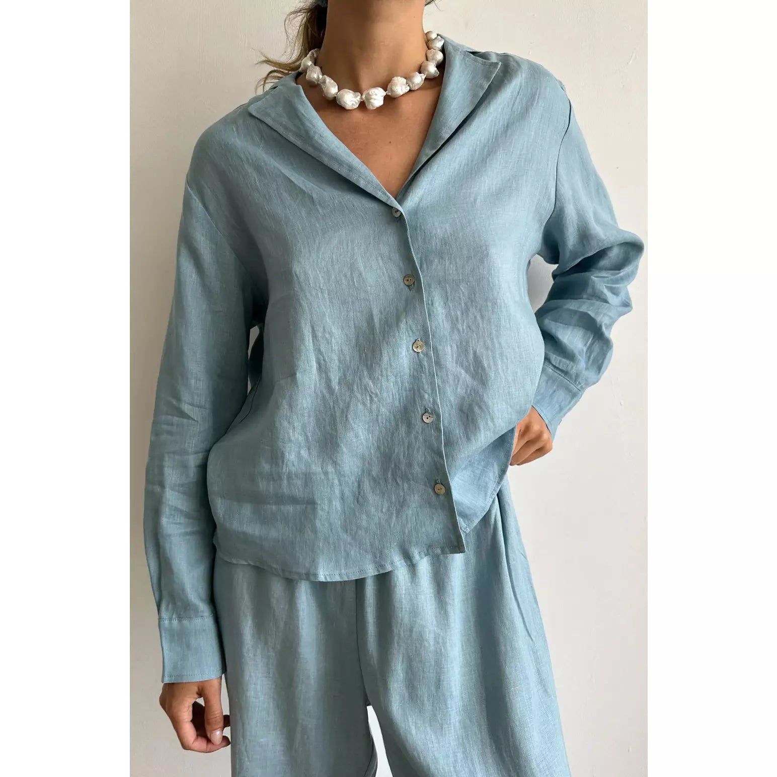 LINEN SHIRT sold by Carbon