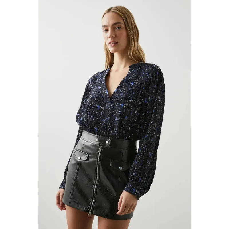 FABLE TOP sold by Carbon