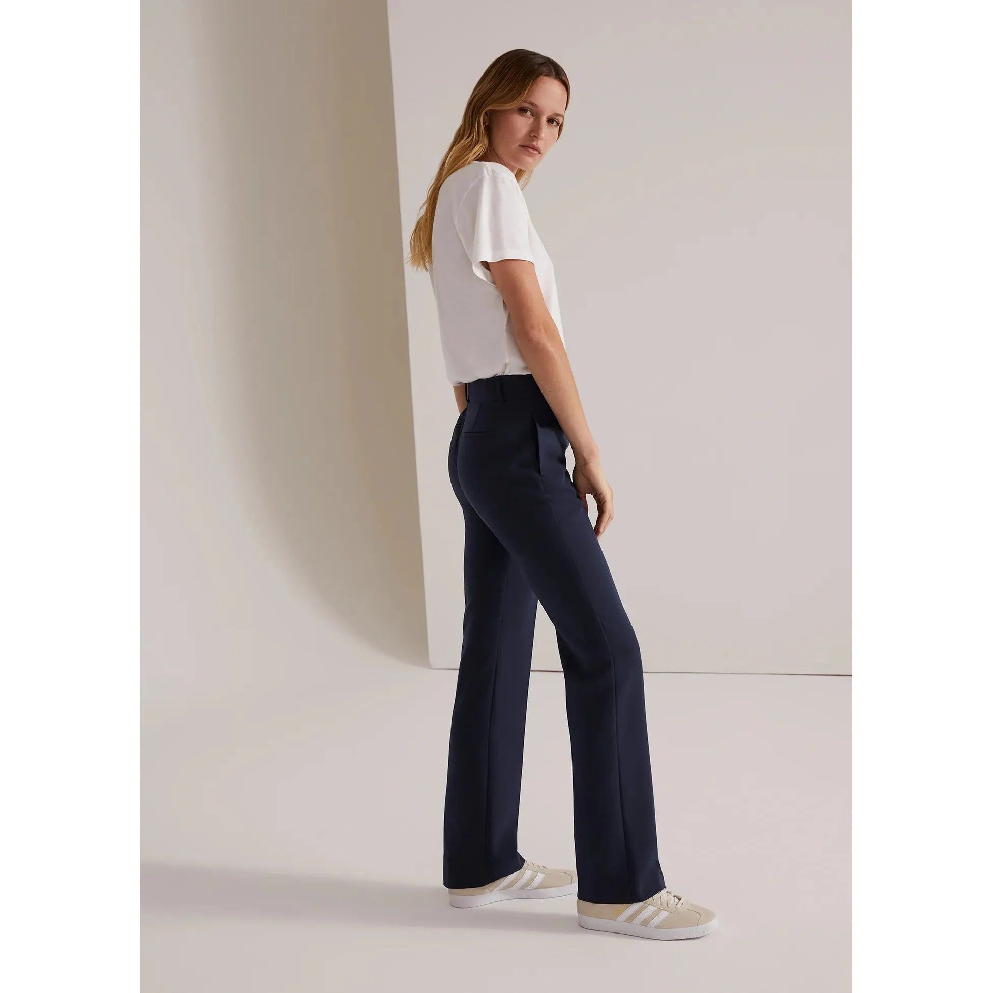 THE KELLY SLIM PANT sold by Carbon product image thumbnail 2