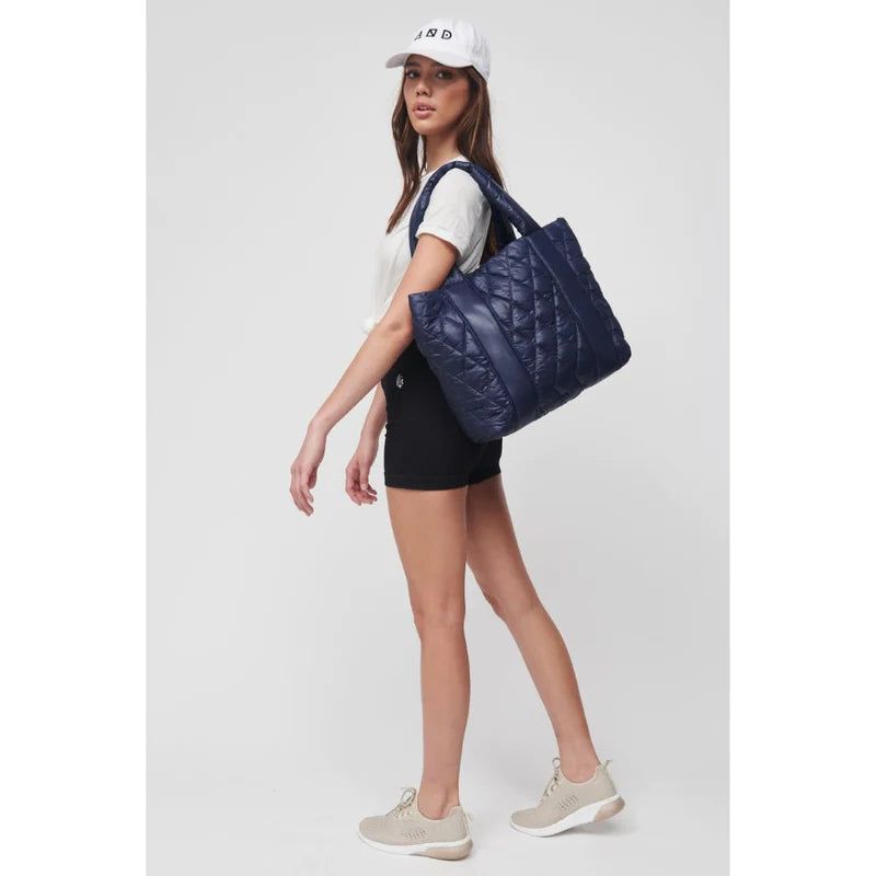 ASPIRE TOTE sold by Carbon