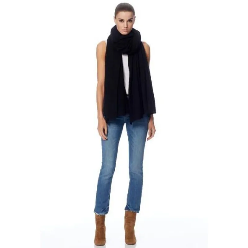 Linus Cashmere Scarf sold by Carbon