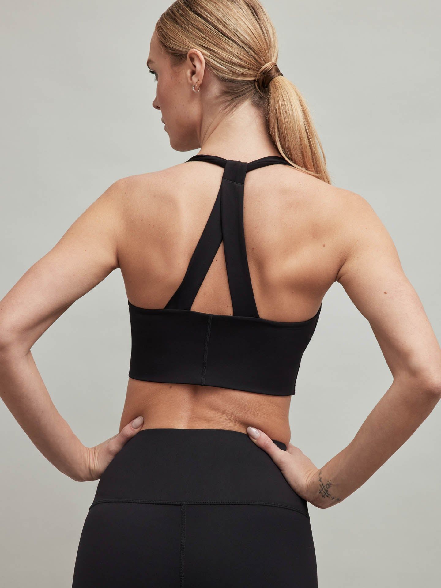 T-BACK BRA + FULL LENGTH LEGGING IN DIAMOND COMPRESSION BUNDLE sold by Carbon38 product image thumbnail 5