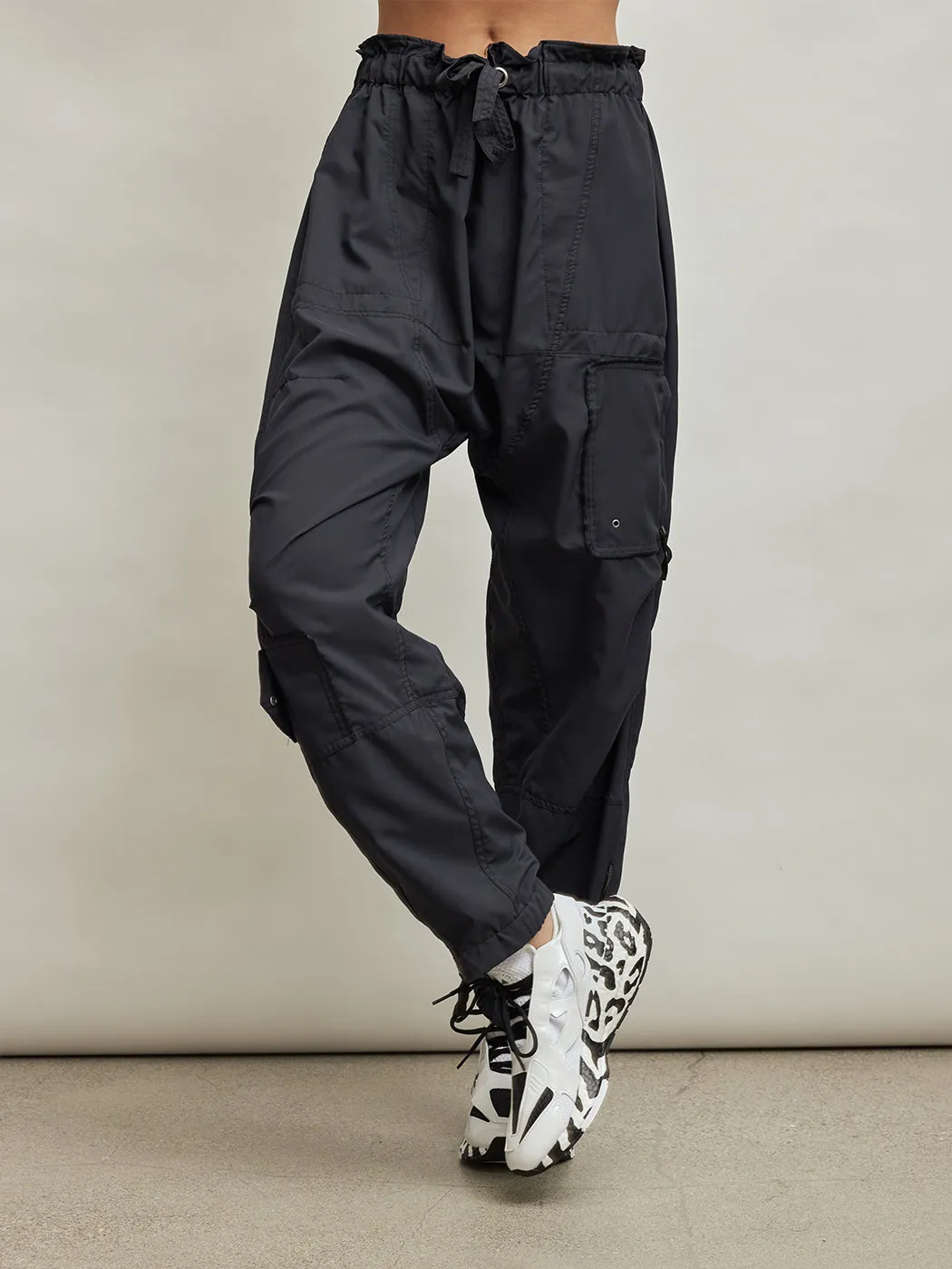 Spring Trekker Pant - Black sold by Carbon38 product image thumbnail 4