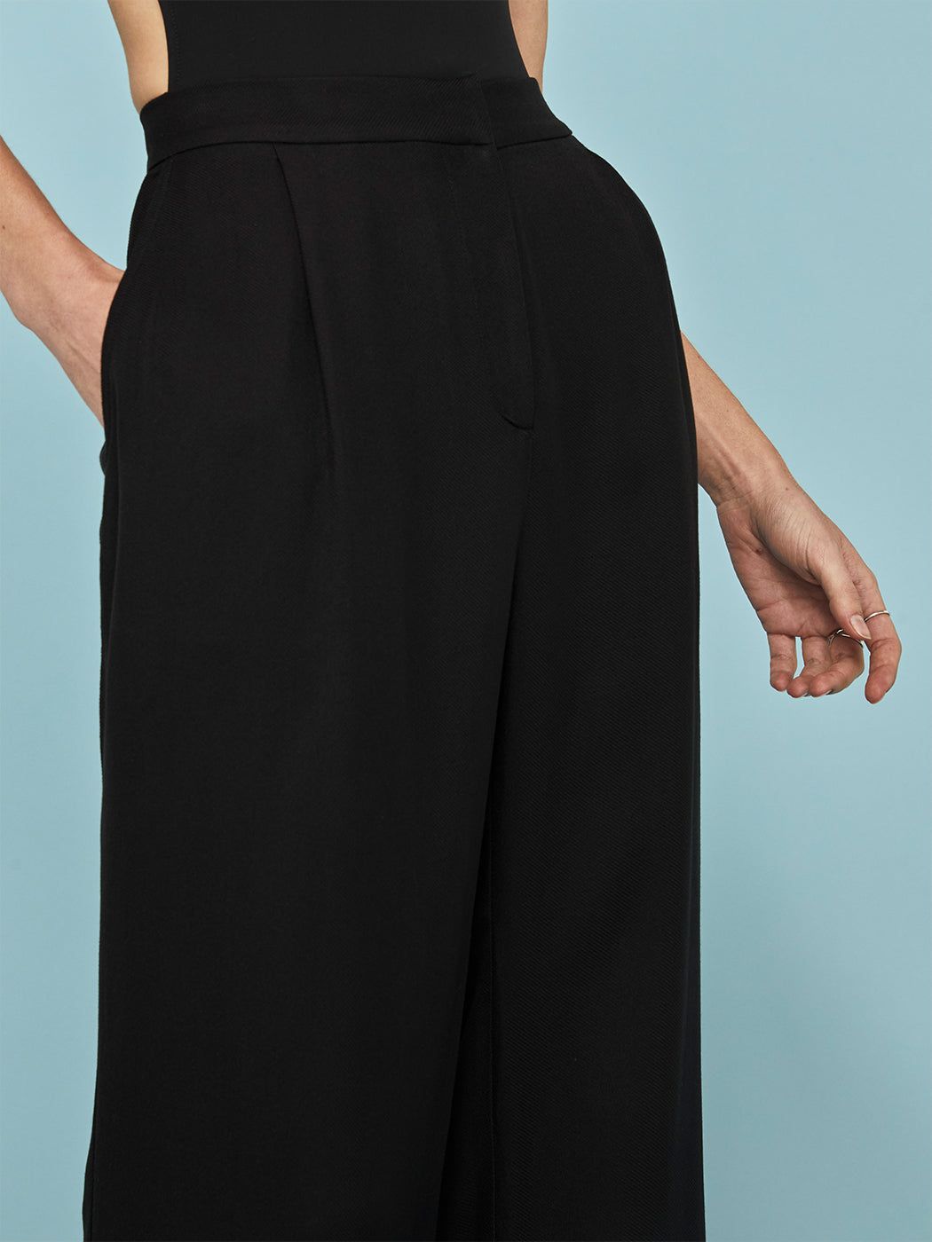 Voyager Pant - Black sold by Carbon38 product image thumbnail 5