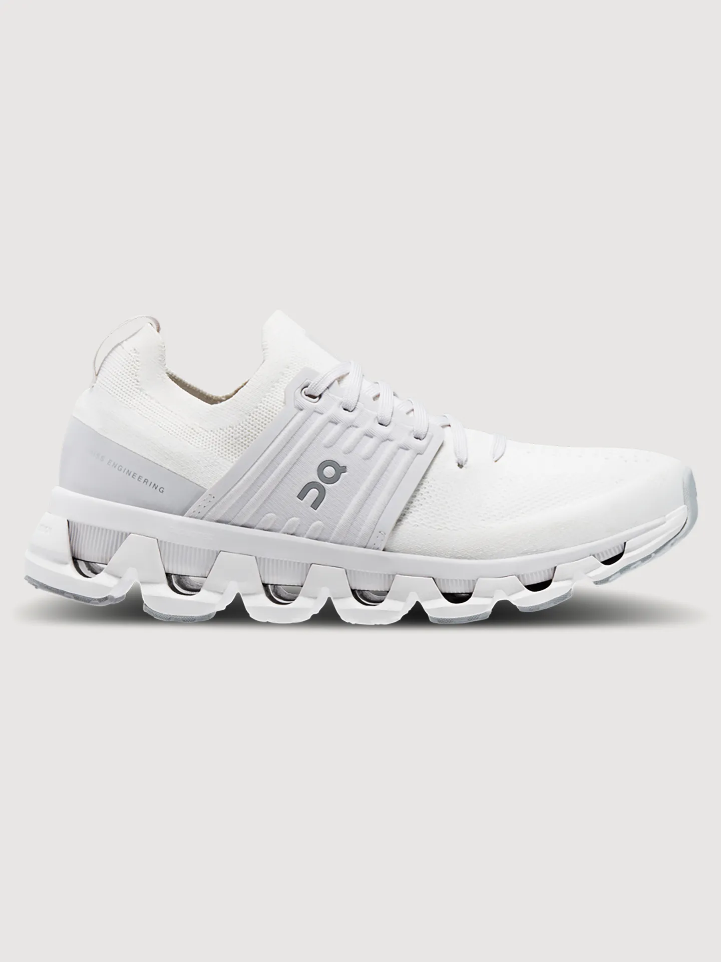 Cloudswift 3 - White | Frost sold by Carbon38