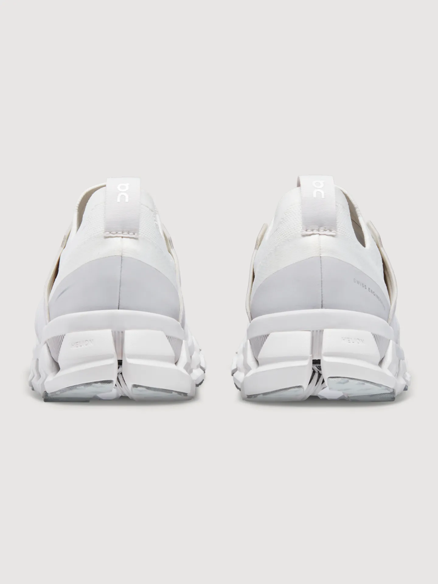 Cloudswift 3 - White | Frost sold by Carbon38 product image thumbnail 5