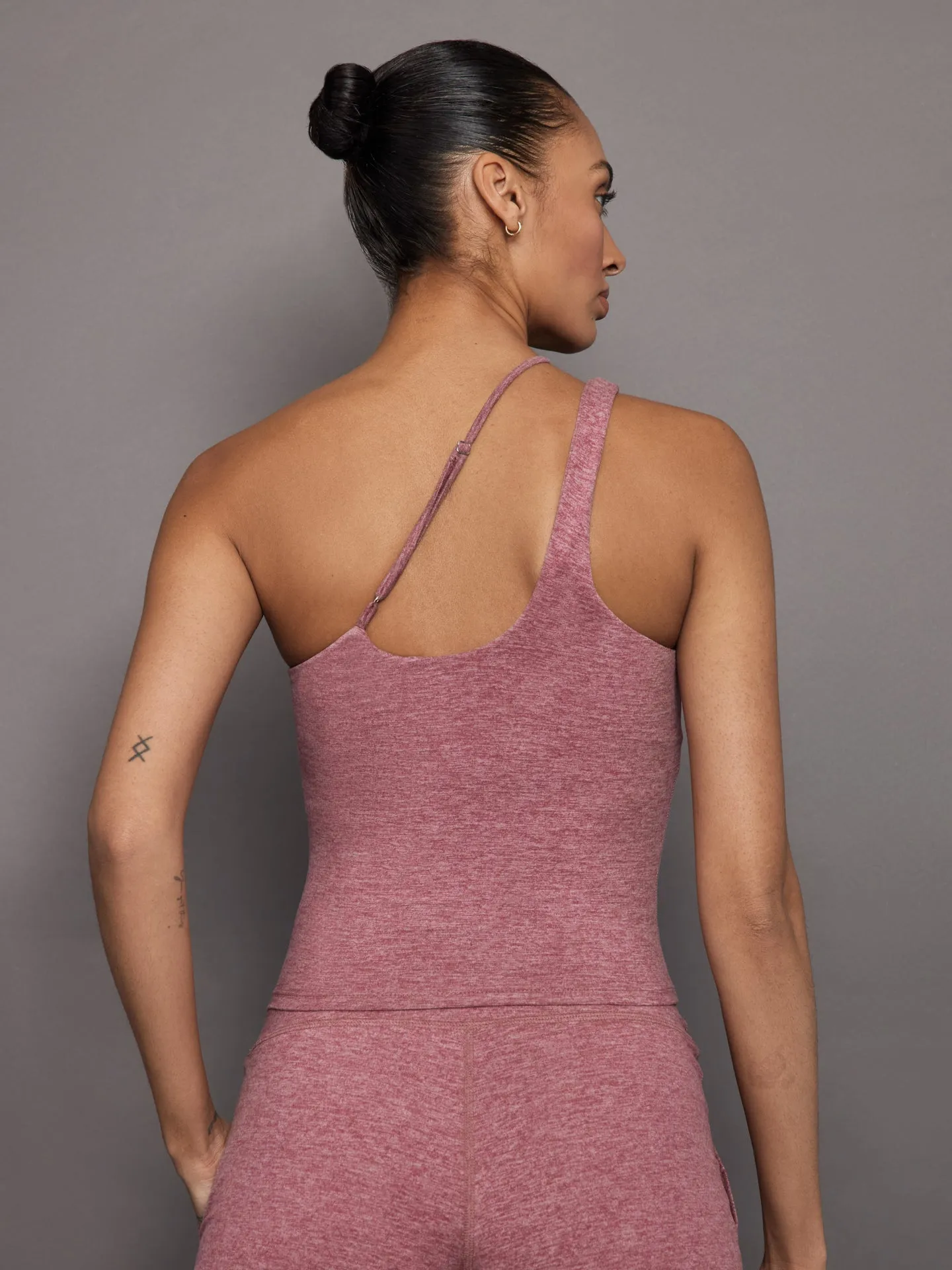 One Shoulder Convertible Tank in Heather Melt - Hawthorn Rose Heather sold by Carbon38 product image thumbnail 5