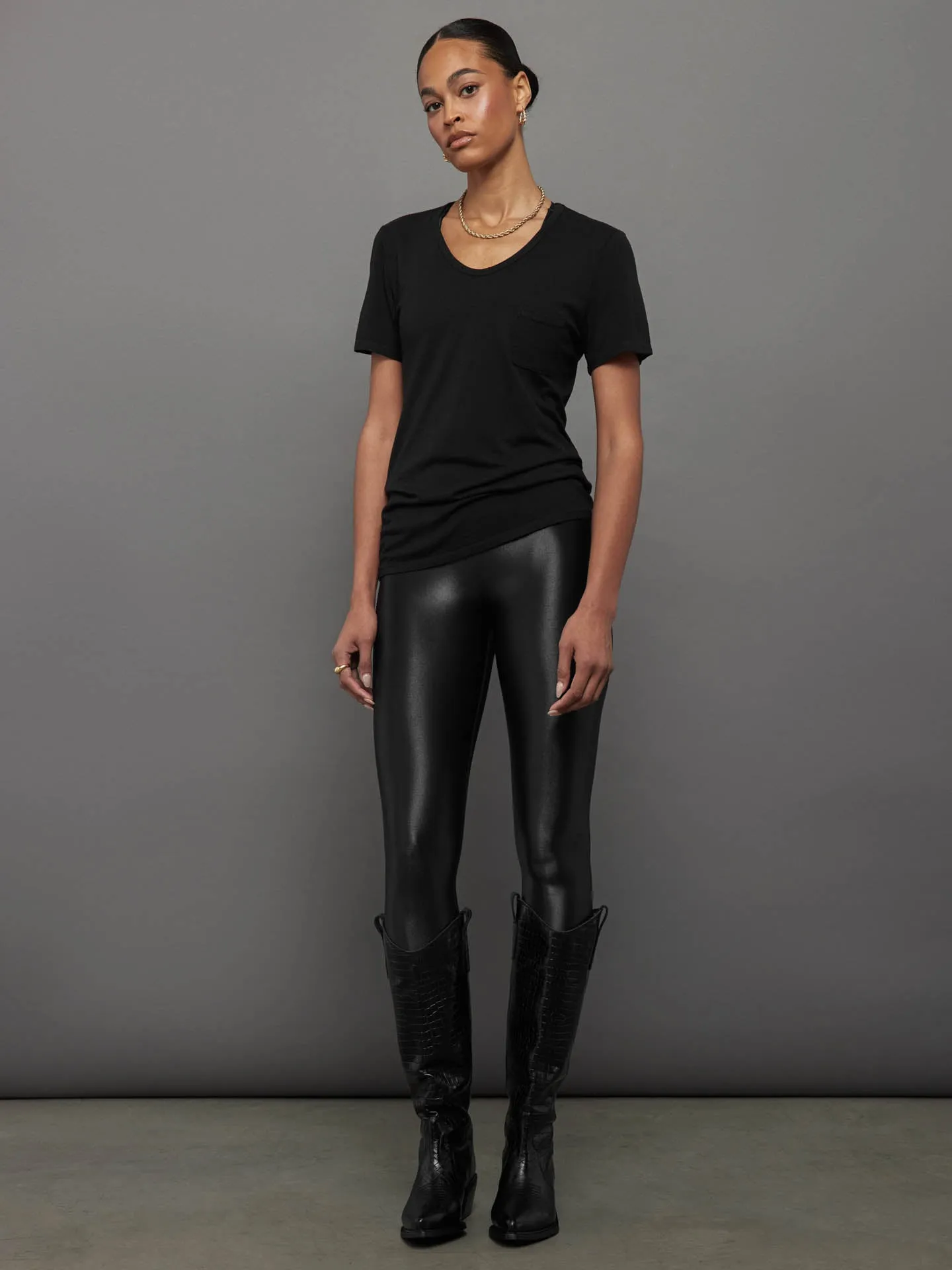 Short Sleeve Pocket Tee - Black sold by Carbon38 product image thumbnail 2