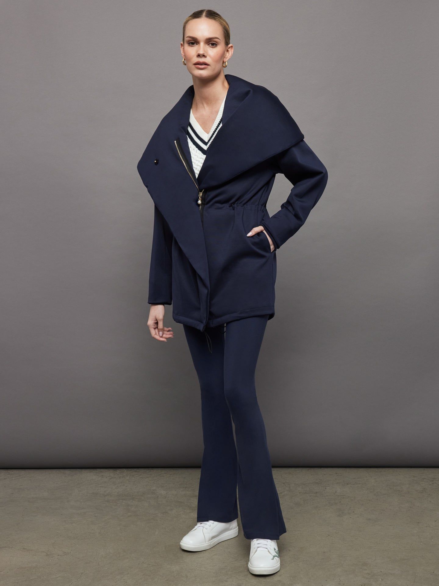 ANORAK JACKET - NAVY sold by Carbon38 product image thumbnail 3