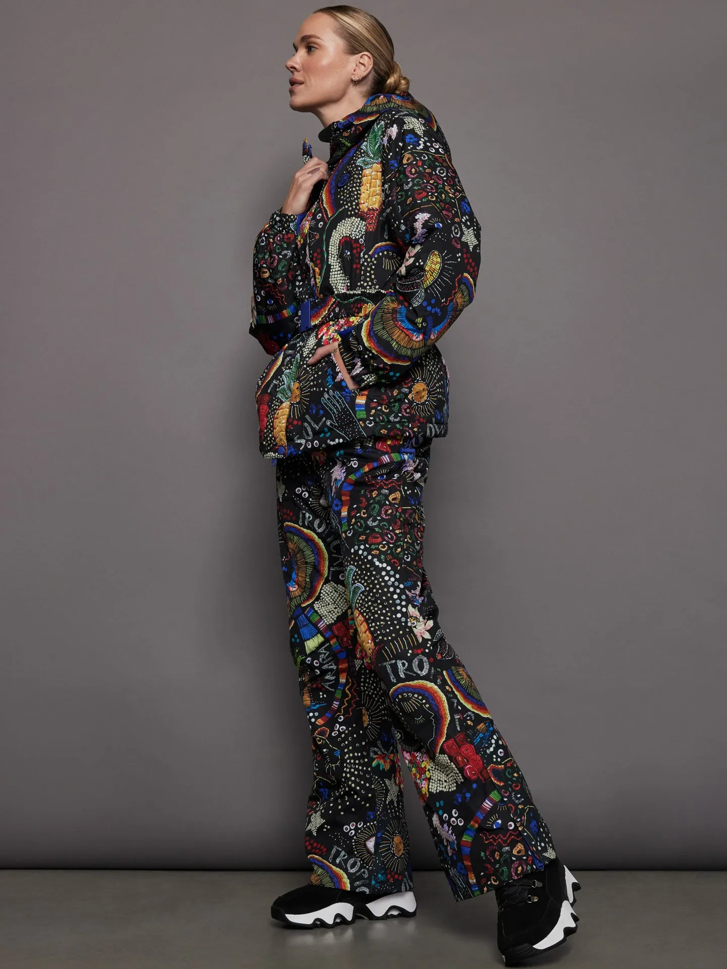 Borogodo Ski Jacket - Black sold by Carbon38 product image thumbnail 4