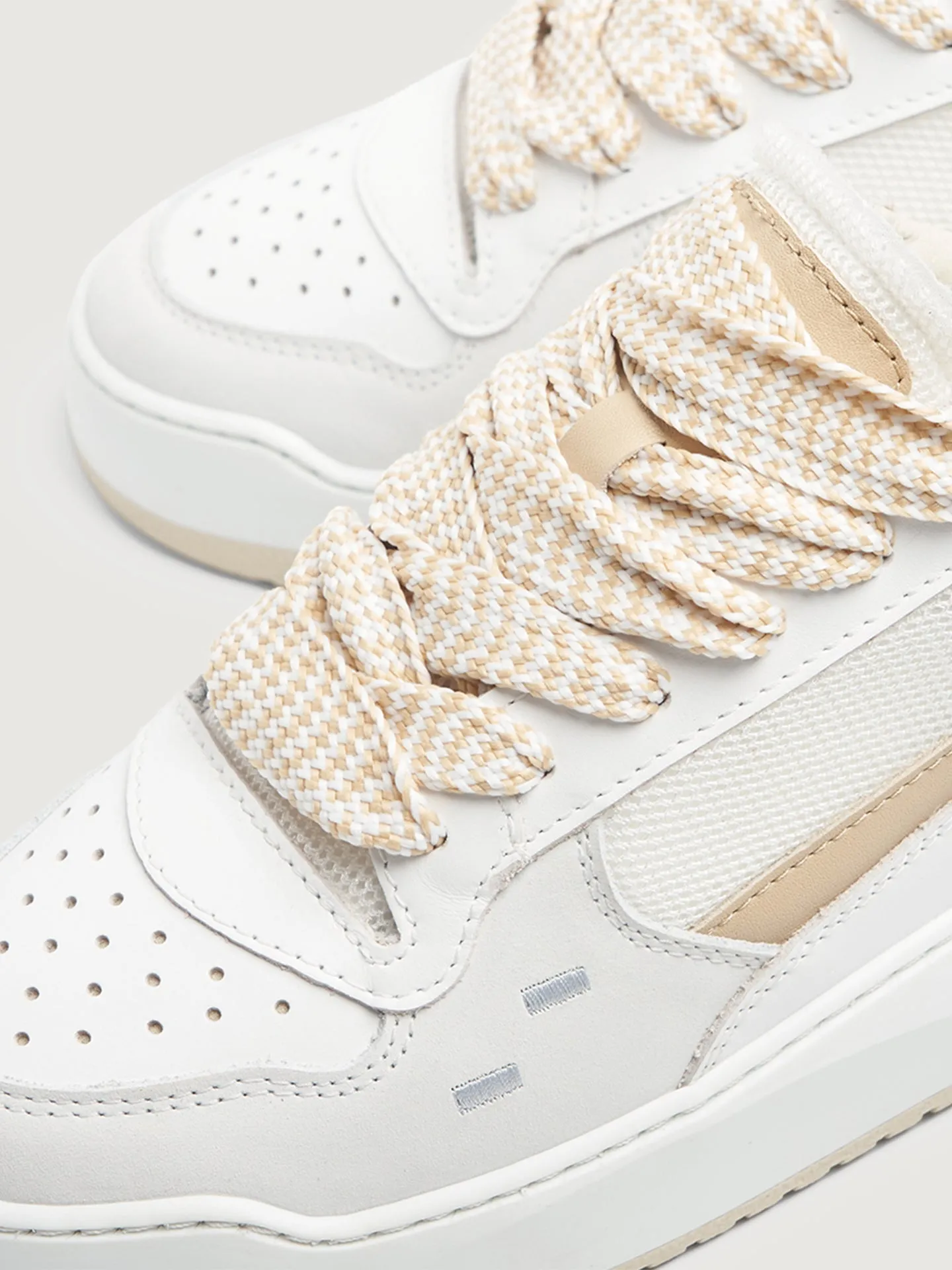 Avenue Mix - Light Brown sold by Carbon38 product image thumbnail 4