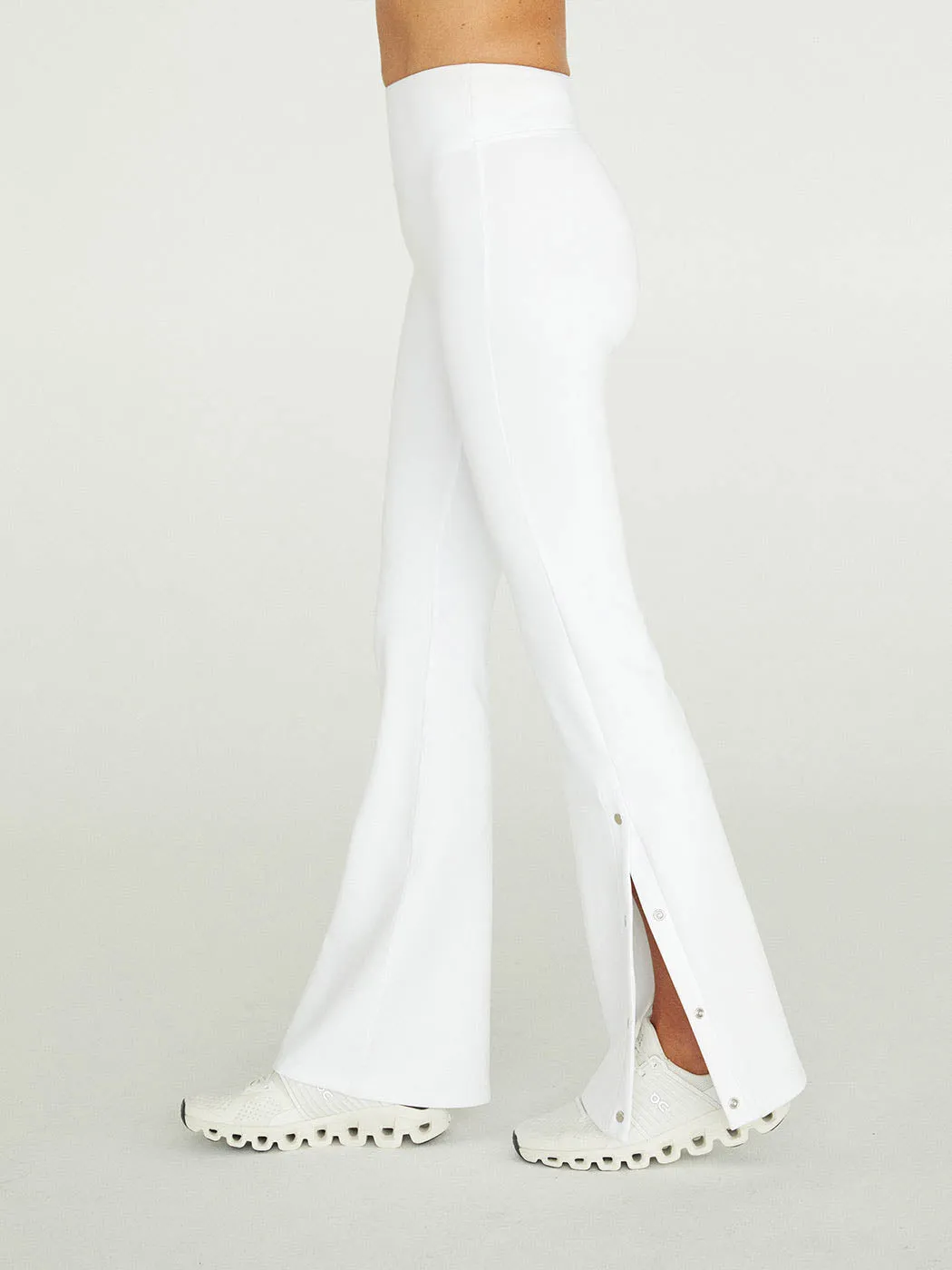 Snapped Legging - White sold by Carbon38