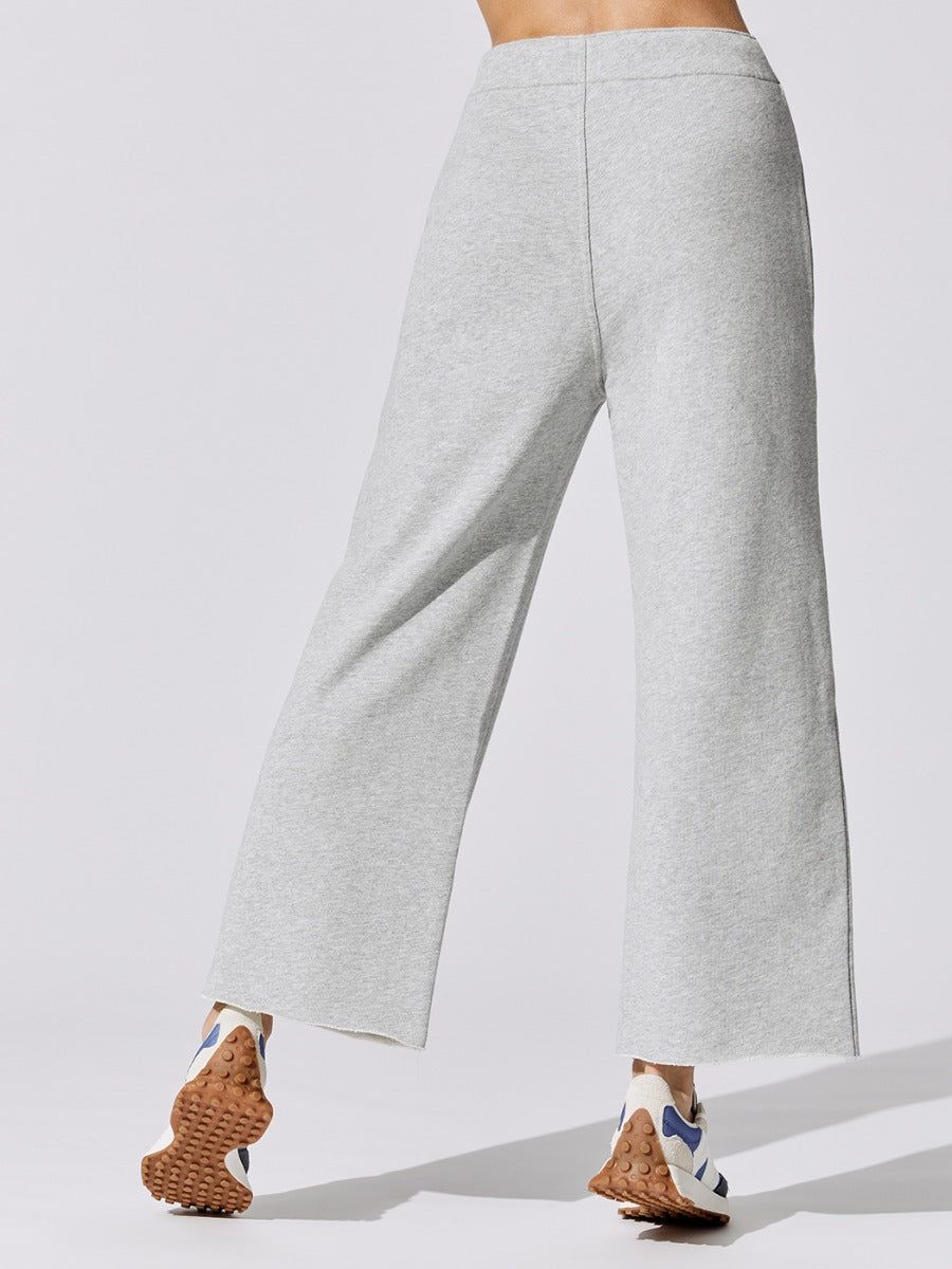 French Terry Capri Sweatpant - Heather Grey sold by Carbon38 product image thumbnail 3