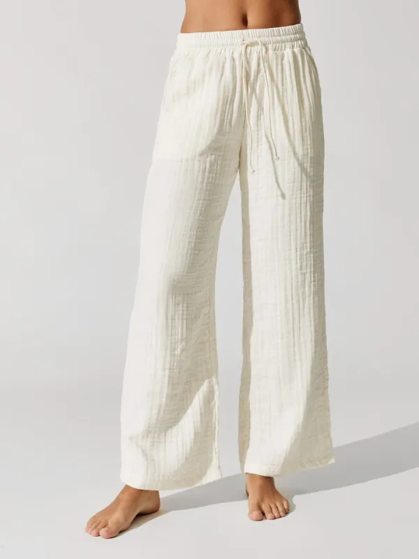 Bubble Pant - Creme sold by Carbon38