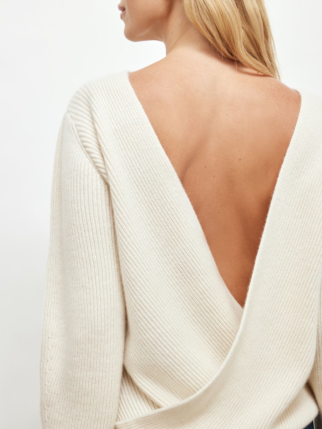 Wide Leg Pintuck Sweatpant in French Terry - Thrush sold by Carbon38 product image thumbnail 3