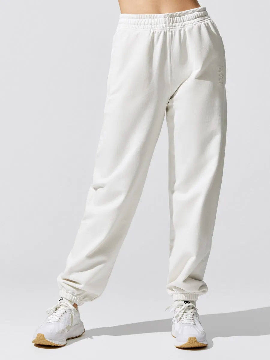 Ultimate Fit Sweats Loose Jogger With Zip Pocket - Ivory sold by Carbon38