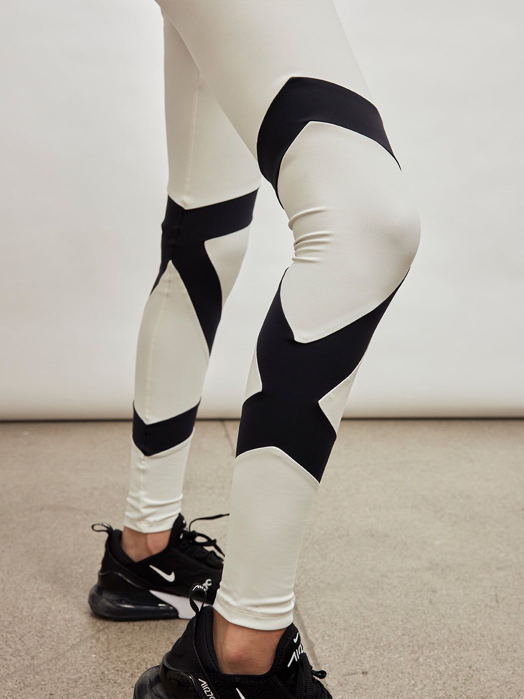 Cindy Legging - Chantilly / Black sold by Carbon38 product image thumbnail 7