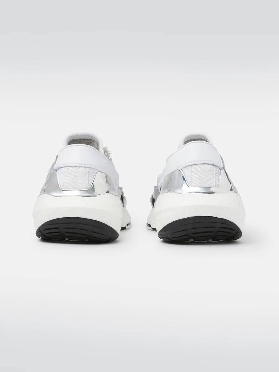 Ultraboost 22 Sneaker - Aspeme-Ftwwht-Cblack sold by Carbon38 product image thumbnail 4