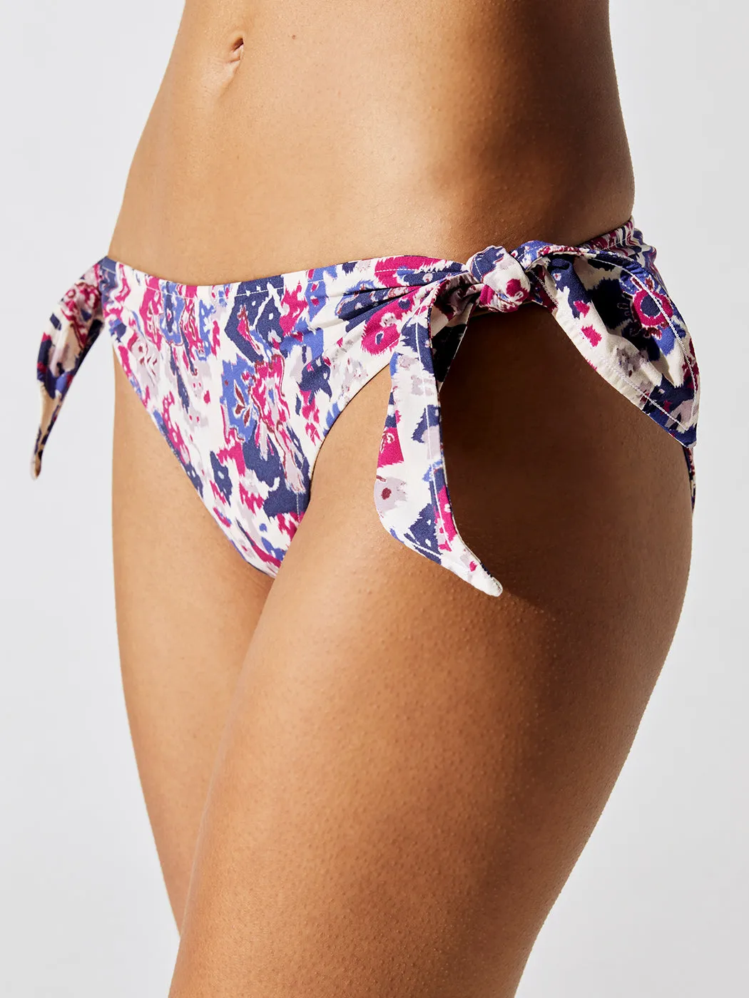 Sukie - Ecru sold by Carbon38 product image thumbnail 4