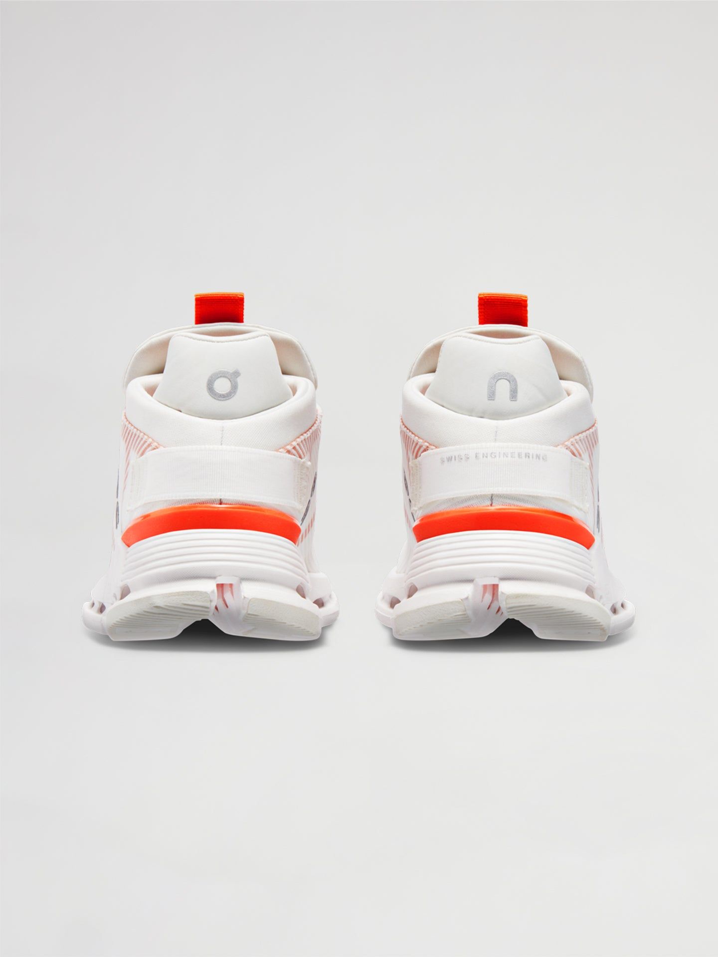 Cloudnova Void - Undyed White / Flame sold by Carbon38 product image thumbnail 5