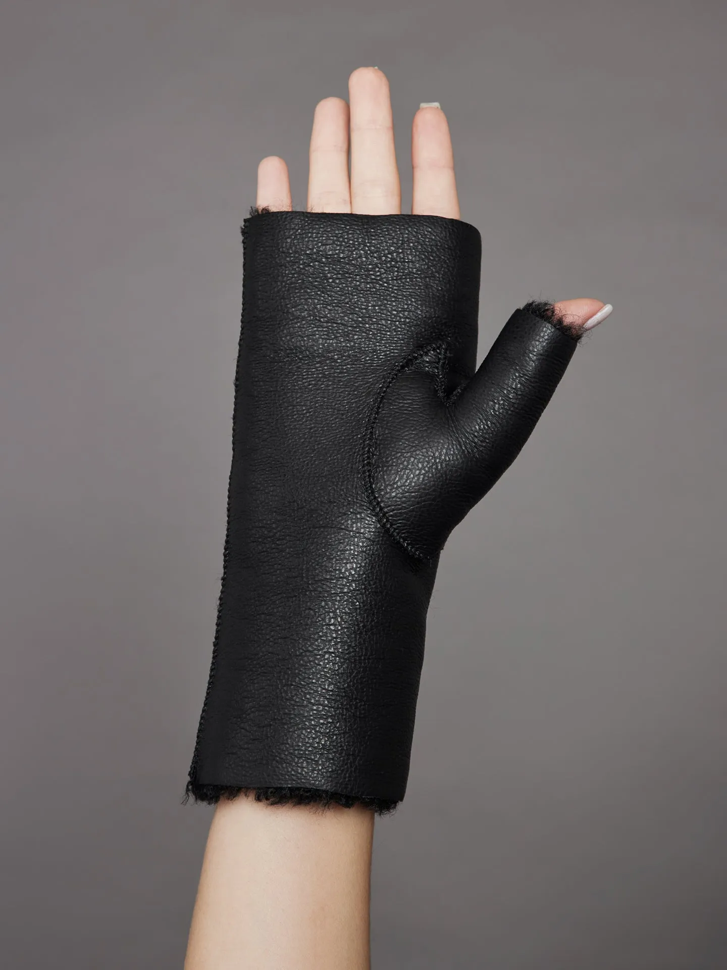 Shearling Mittens - Black sold by Carbon38 product image thumbnail 4