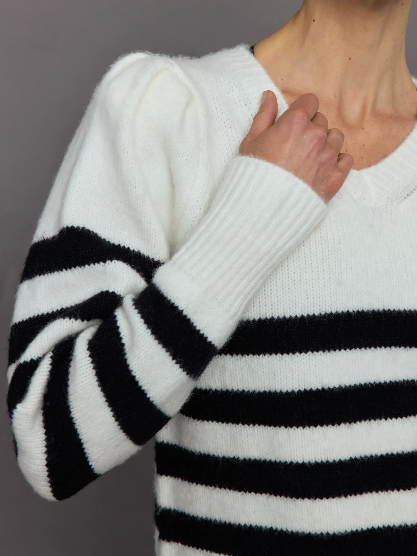 Striped Puff Sleeve Sweater - Cream/ Black sold by Carbon38 product image thumbnail 3