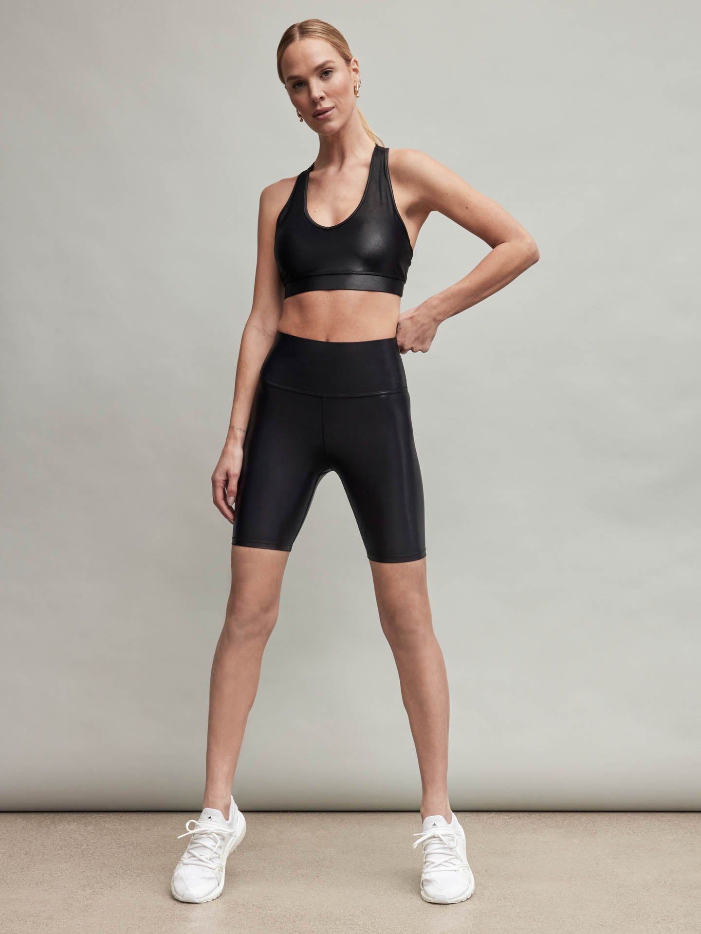 POCKET TEE + ACTION BRA 2.0 + HIGH RISE BIKER SHORT IN TAKARA SHINE BUNDLE sold by Carbon38 product image thumbnail 2