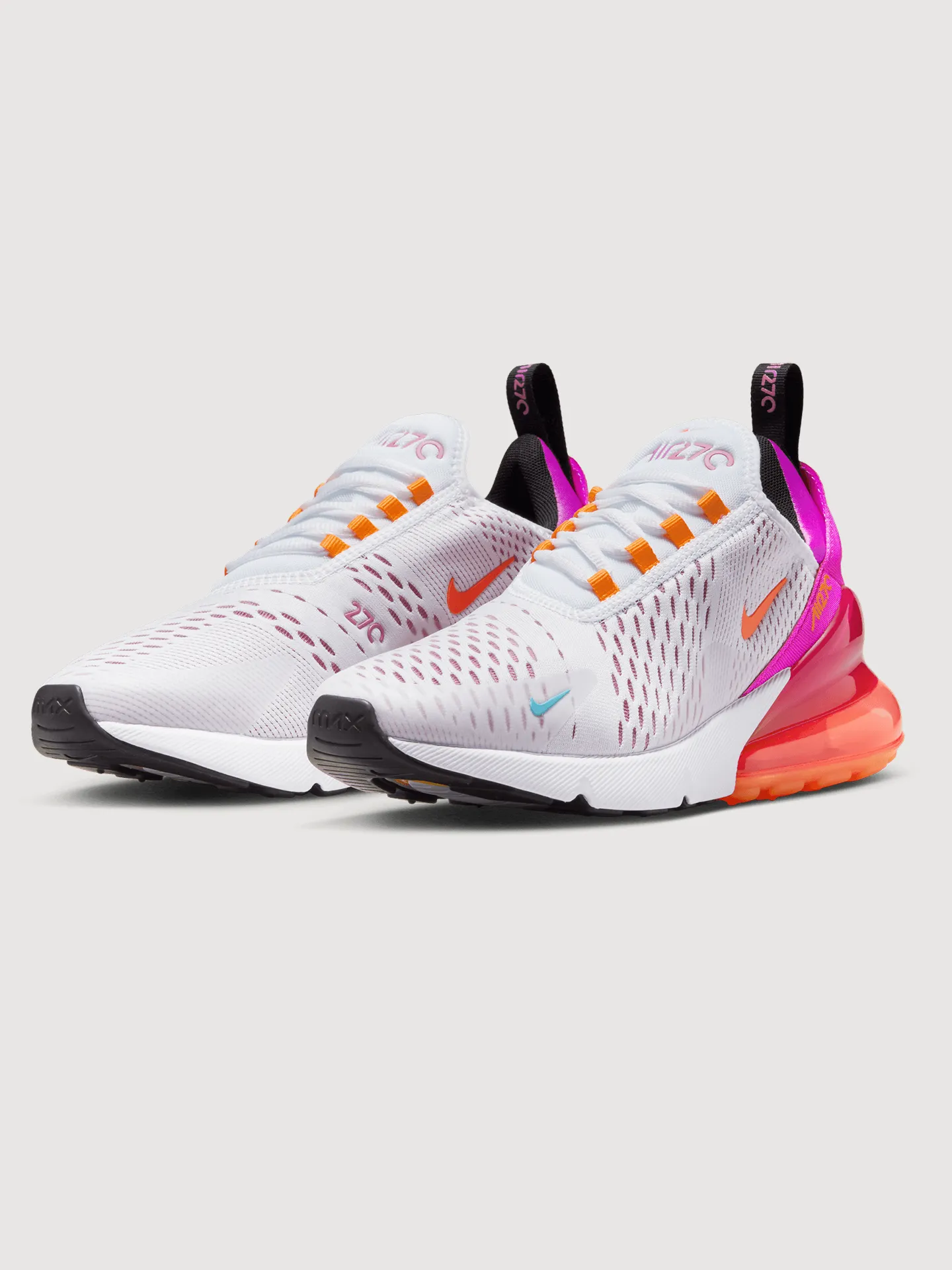 W Air Max 270 - WHITE/BRIGHT CRIMSON-FUCHSIA DREAM sold by Carbon38 product image thumbnail 3