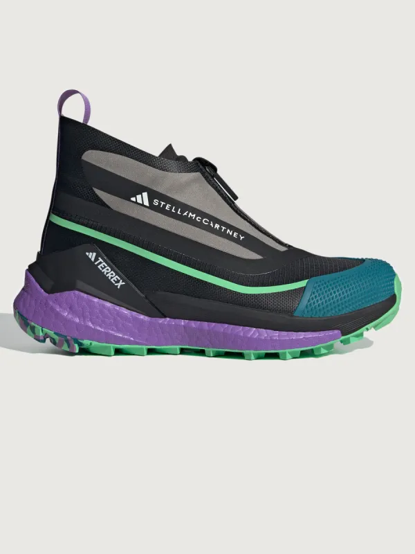 aSMCxTERREX FREE HIKER RAINRDY - core black/semi flash green/deep lilac sold by Carbon38