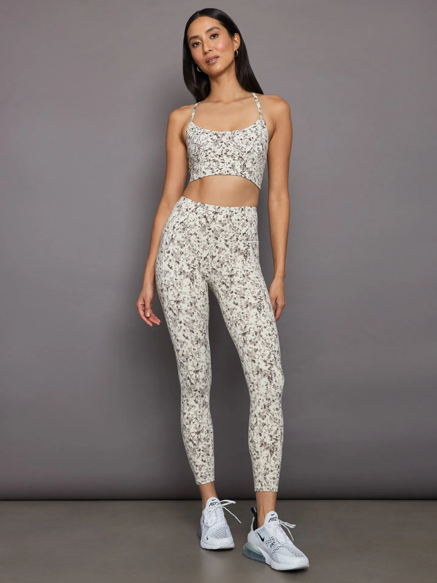 Move Irena Bra - Crema Fractured Flower sold by Carbon38 product image thumbnail 4