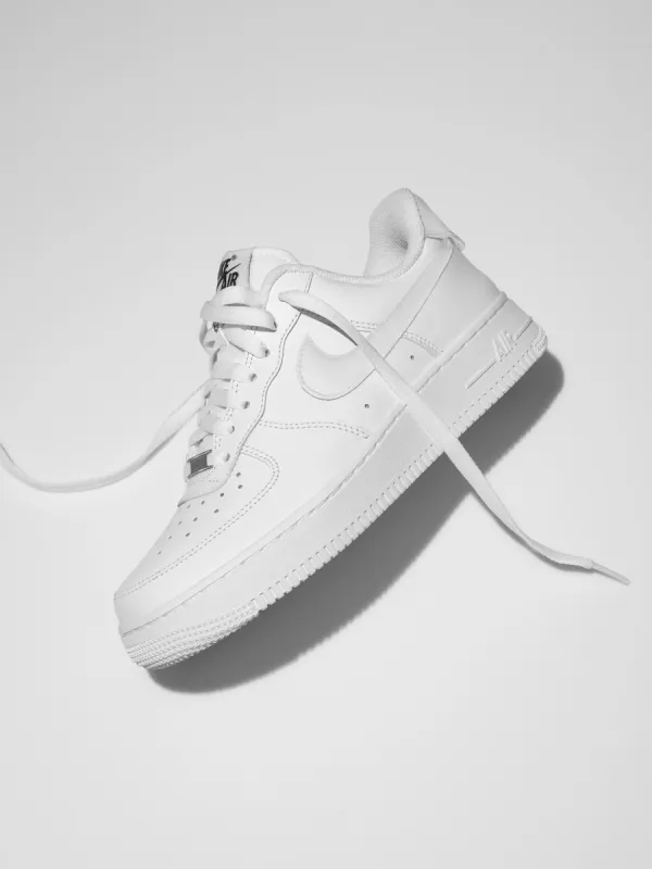 Nike Air Force 1 '07 Flyease - WHITE/WHITE-WHITE sold by Carbon38
