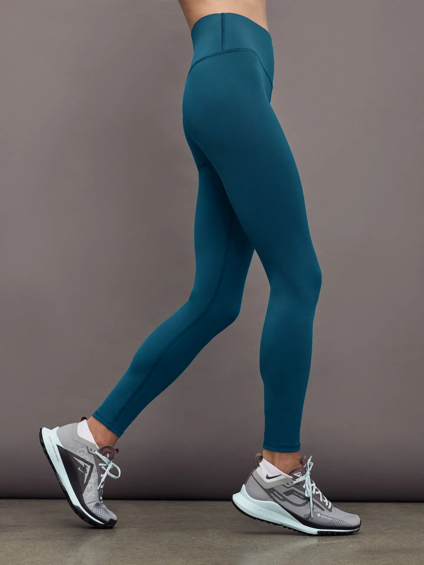 High Rise Full-Length Legging in Diamond Compression - Deep Lagoon sold by Carbon38 product image thumbnail 3