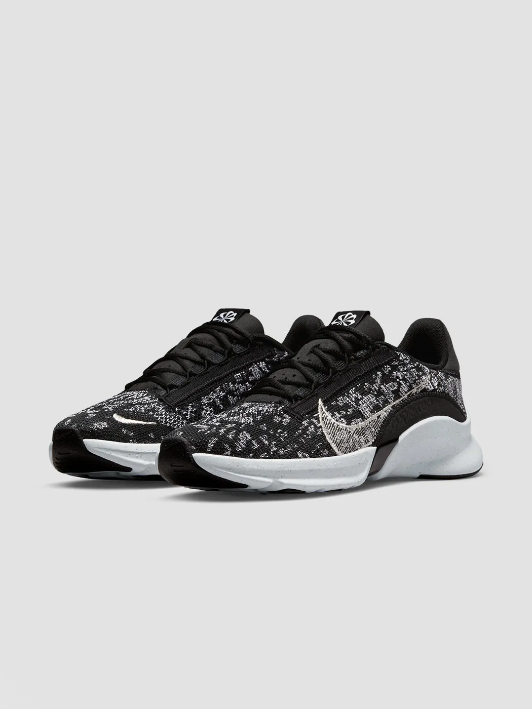 Nike SuperRep Go 3 Flyknit "Next Nature" - Black/Metallic Silver-White sold by Carbon38 product image thumbnail 2