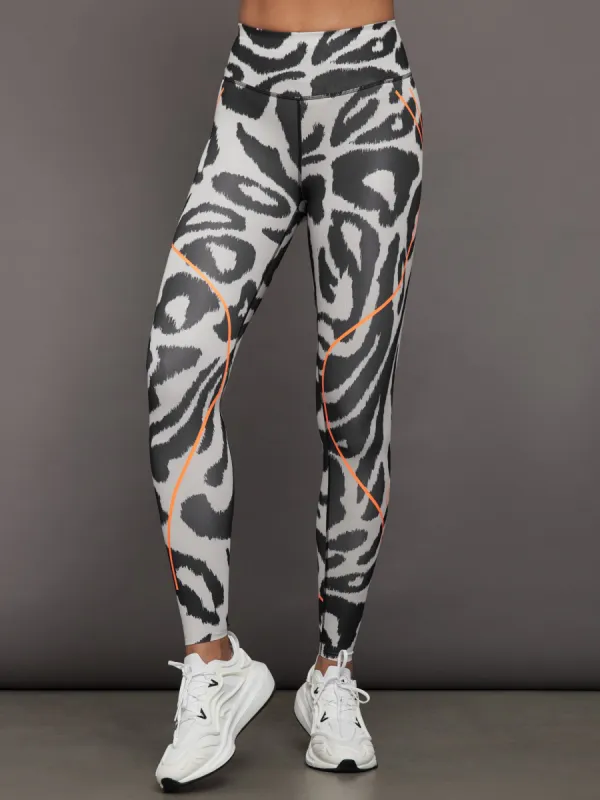 adidas by Stella McCartney TruePace Running Leggings Long Printed - Chalk Pearl/Black sold by Carbon38