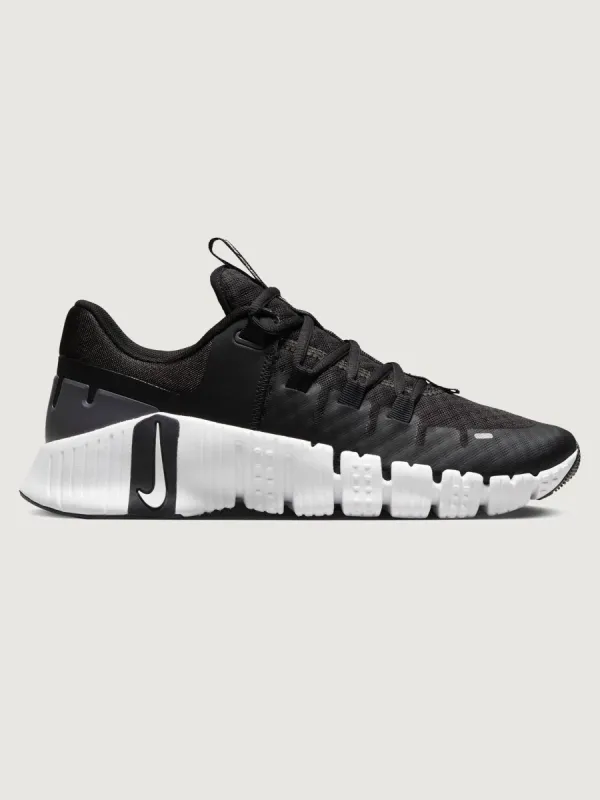 Nike Free Metcon 5 - Black/White-Anthracite sold by Carbon38