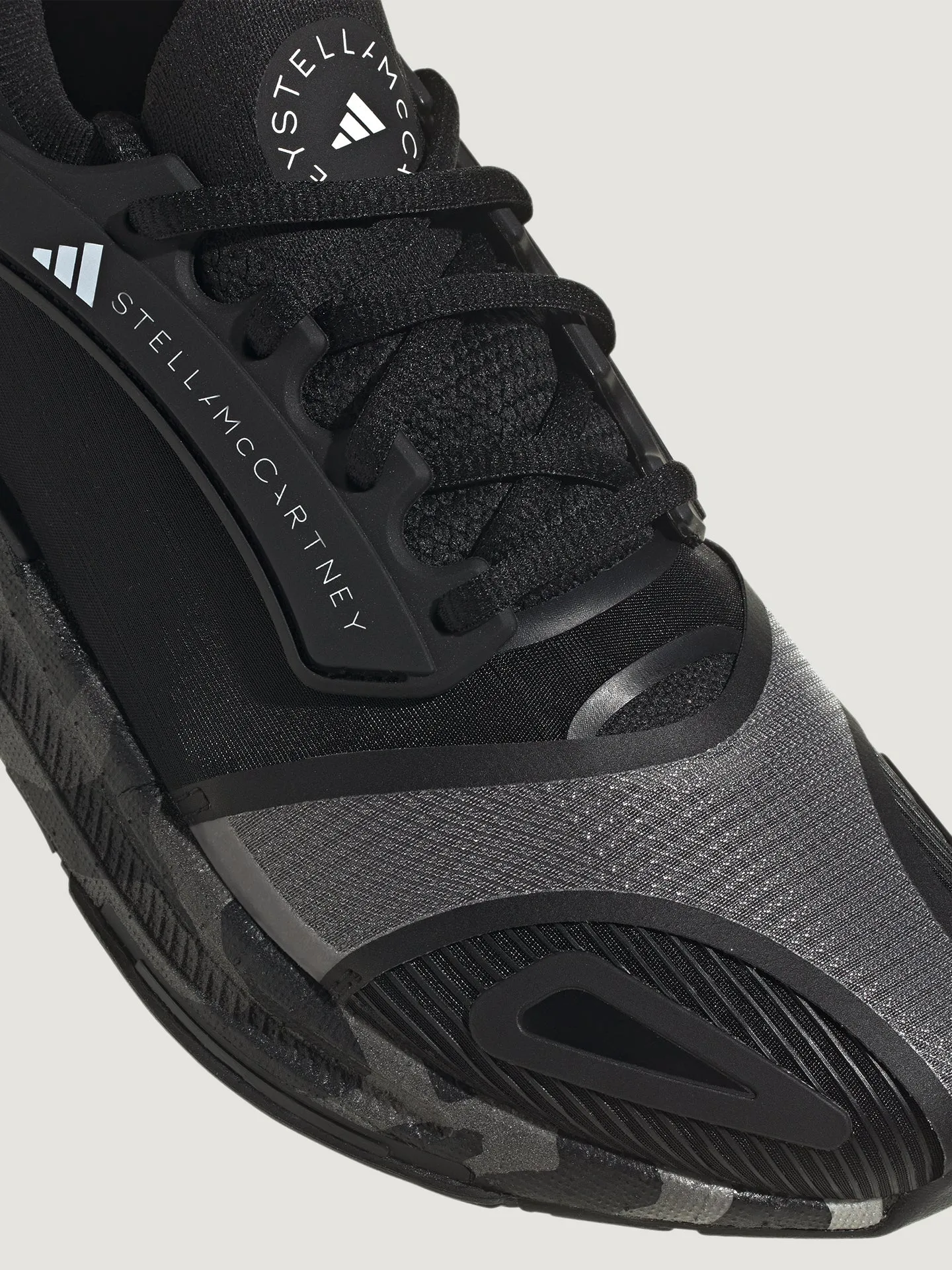 aSMC ULTRABOOST 23 - core black/core black/ftwr white sold by Carbon38 product image thumbnail 5