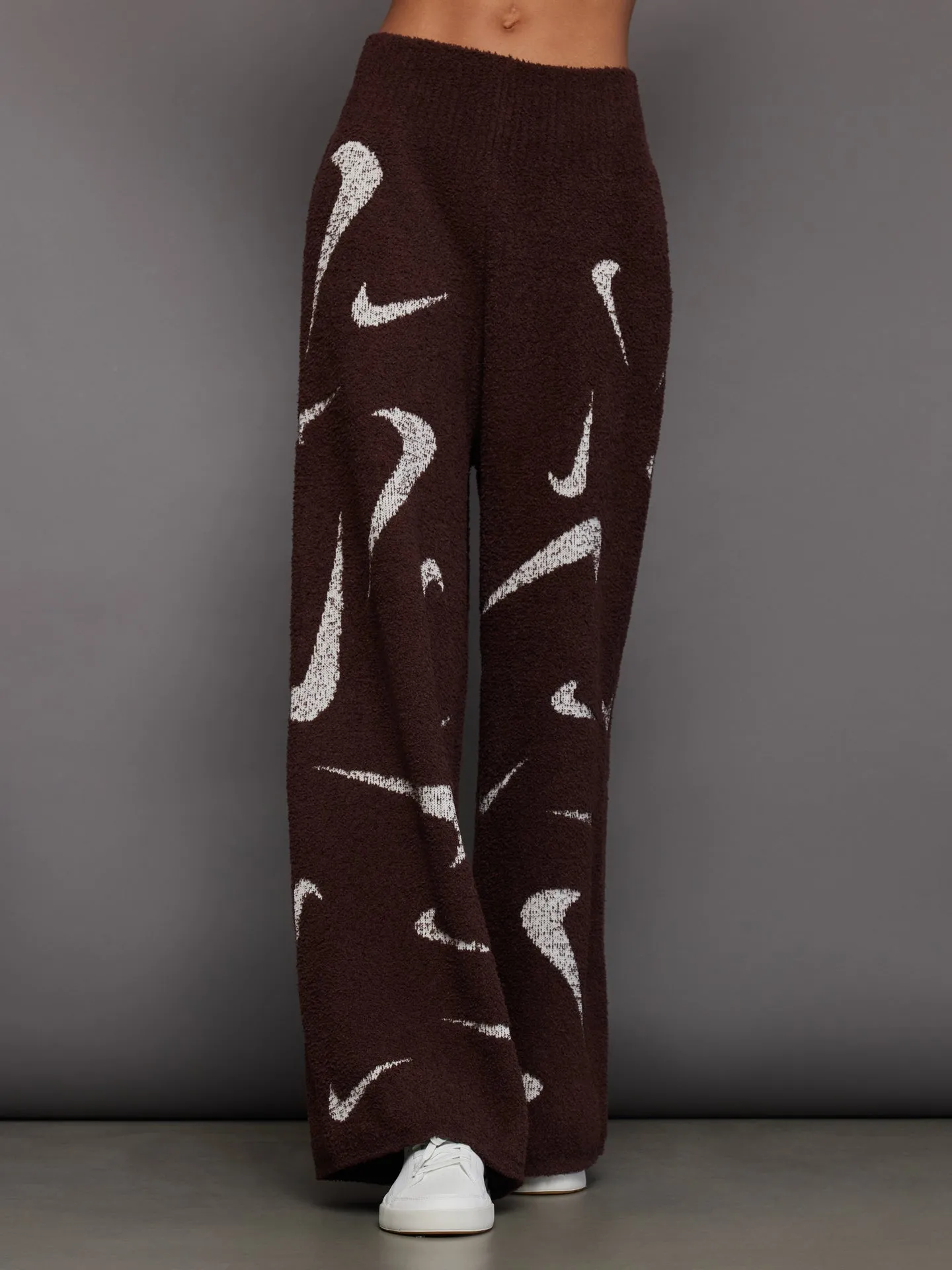 Nike Sportswear Phoenix Cozy Boucle Pant- LT Orewood Brn/Medium Ash sold by Carbon38 product image thumbnail 3
